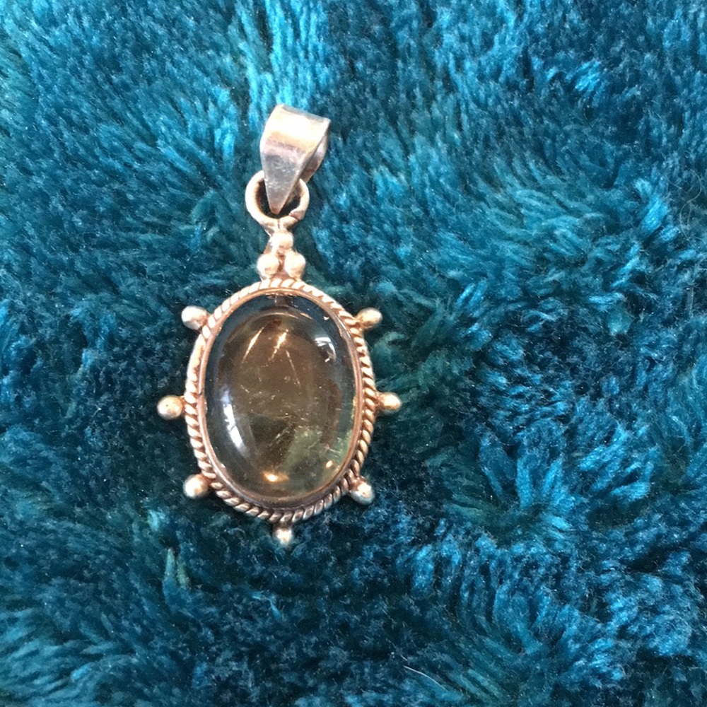 Glass pendant